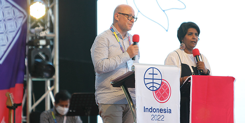 Jürg Bräker sprach an der Weltversammlung der Mennoniten in Indonesien. Foto: Tiz Driharkoro